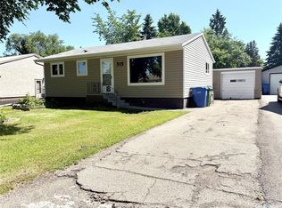 313 Myrtle Ave N, Yorkton, SK S3N1R7