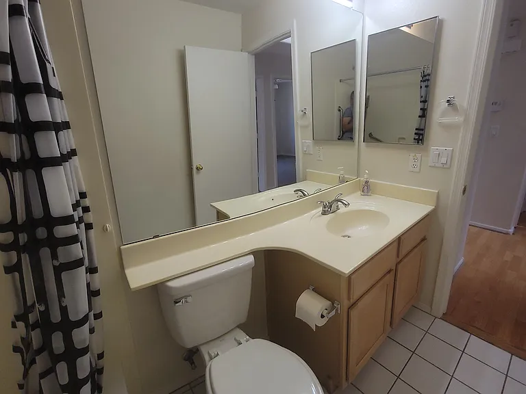 526 W Muriel Dr — Photo 22