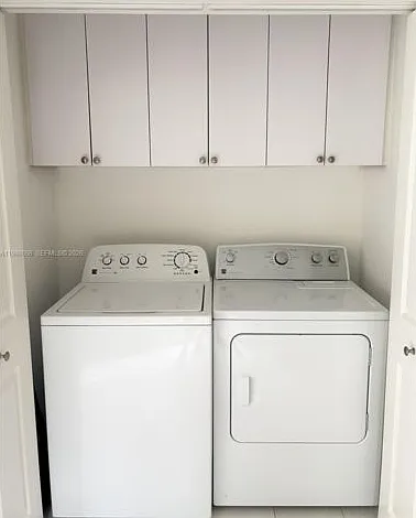 2504 Alhambra Cir — Photo 7