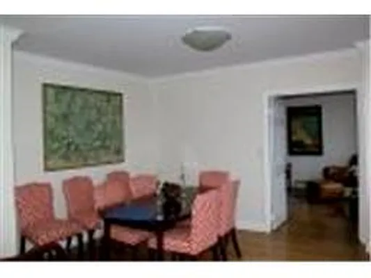 Rented by Douglas Elliman | media 17
