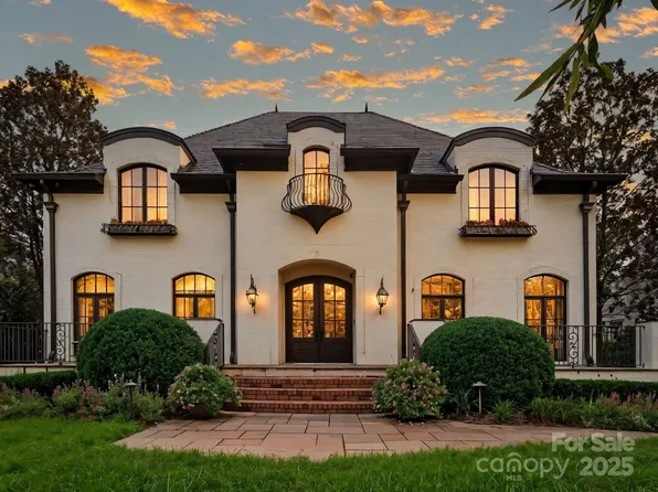 1610 Twiford Pl, Charlotte, NC 28207