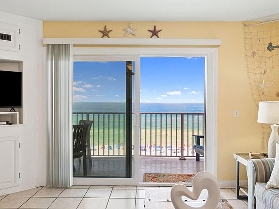3rd image of 8743 Thomas Dr Unit 827