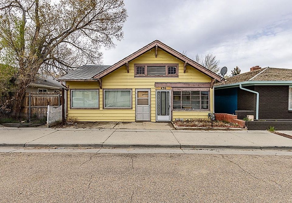 1st image of 436 Elias Ave