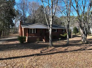 1412 Chamblee Rd, Zebulon, NC 27597