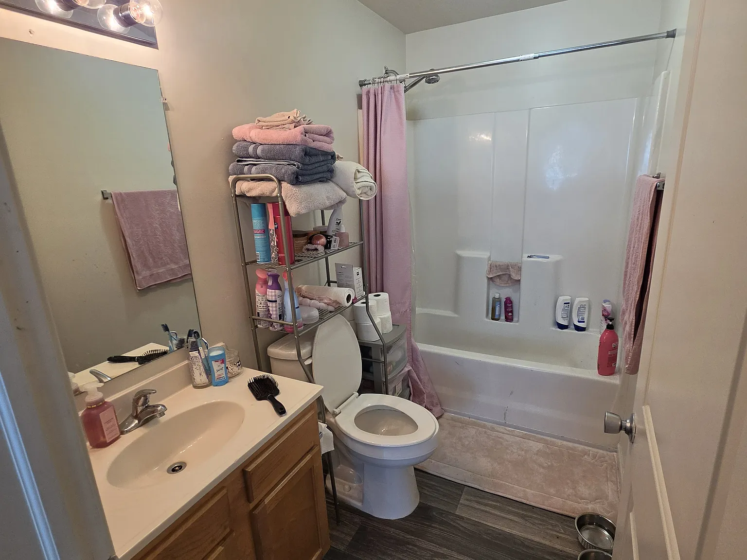 4 bed, 2000 sqft, $595 — Photo 3