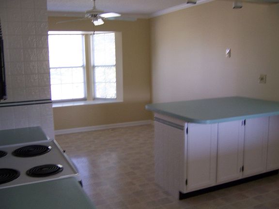 Dining area off Kitchen
