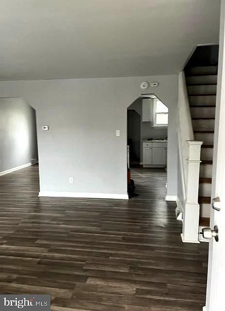 1st image of 824 Sylvan St