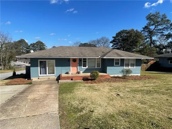 2706 5th Ave, Phenix City, AL 36867