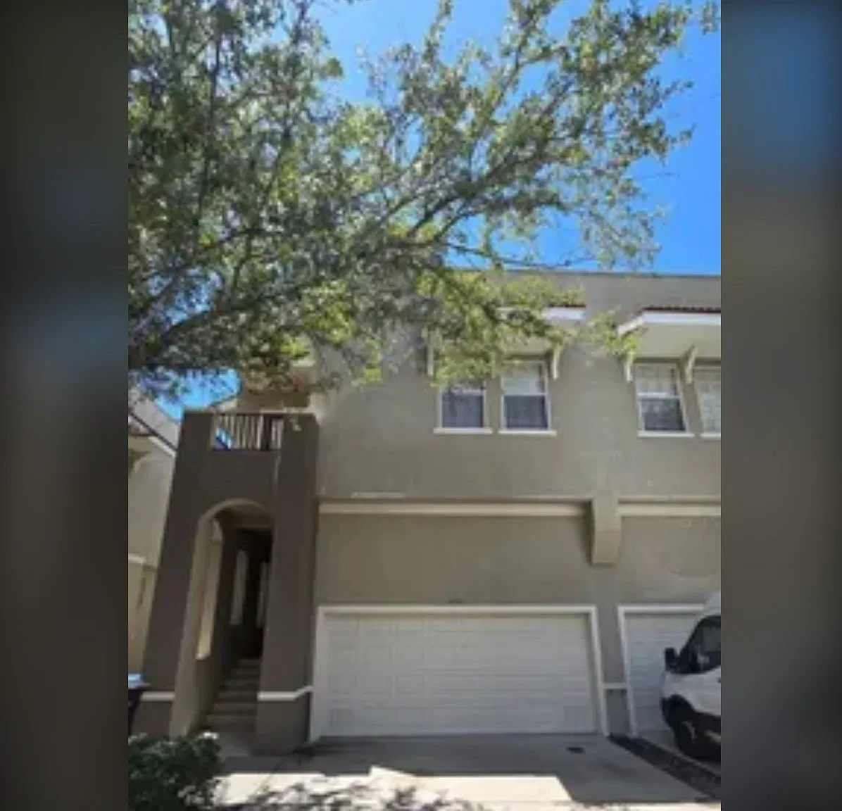 3 bed, 2.5 bath, 1674 sqft, $1,895 — Photo 1