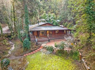 9724 Yank Gulch Rd, Talent, OR 97540