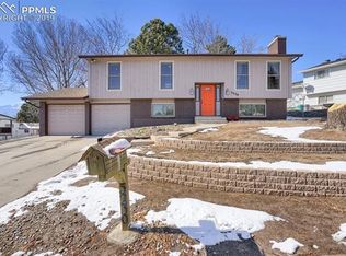 5230 Redondo Cir, Colorado Springs, CO 80918