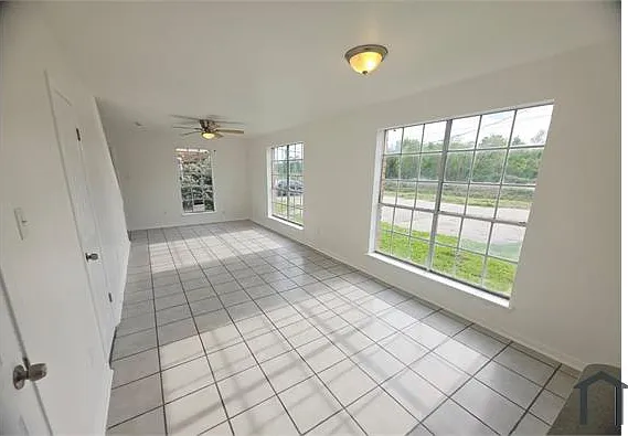 4116 Lac Bienville Dr #D — Photo 3