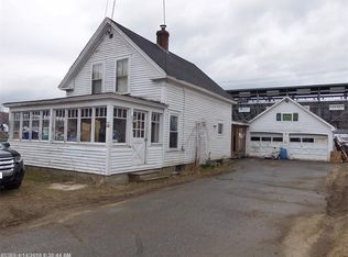 29 Beech St, Skowhegan, ME 04976
