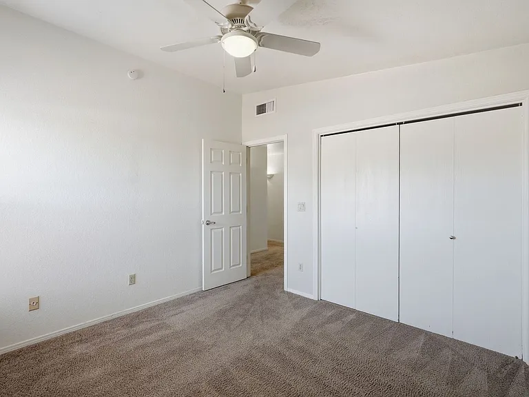 2920 N La Chiquita Ave — Photo 25