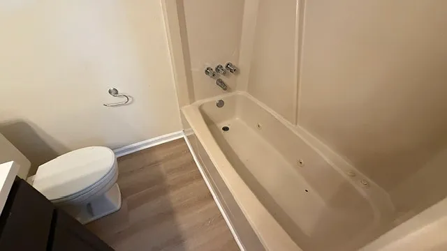 4704 Padma Ct — Photo 31