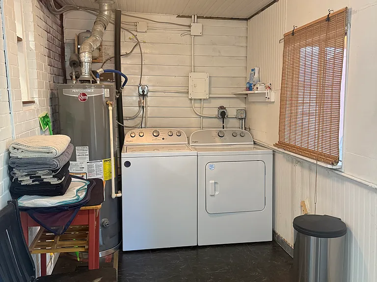 704 Whipple Ave — Photo 18