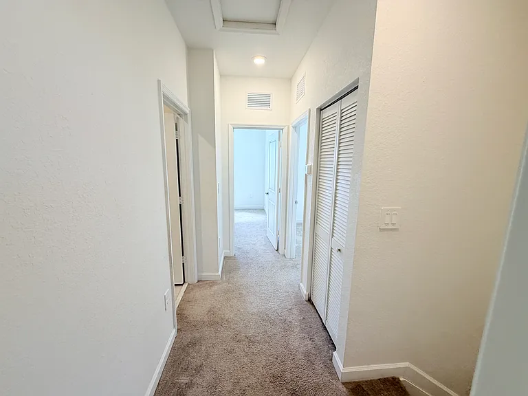12432 NW 23rd Ct #12432 — Photo 10