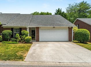 422 Brookshire Way, Knoxville, TN 37923
