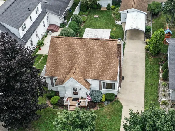 309 Norman St, Caro, MI 48723