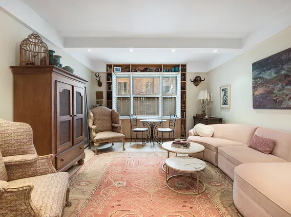 434 East 52nd Street 1BH image 1 of 22
