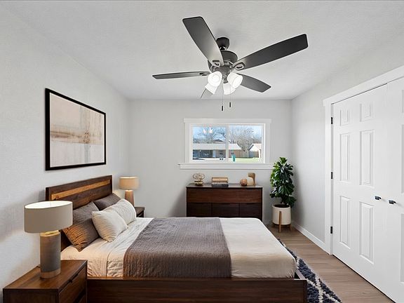 5th image of 107 Shirley Dr