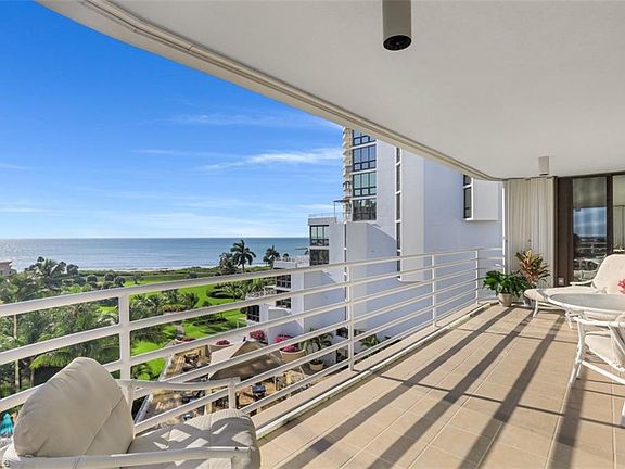 3rd image of 4751 Gulf Shore Blvd N APT 806