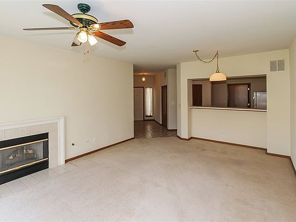 5th image of 2775 Odlum Dr #1