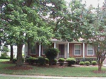 1st image of 1229 Belvoir Ln