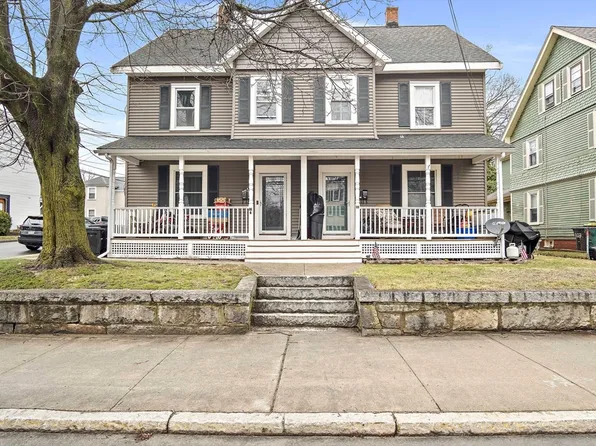 111-113 Pleasant St, Woburn, MA 01801