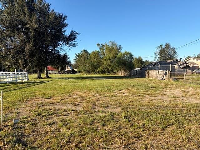 2nd image of 1078-1082 Highway 44