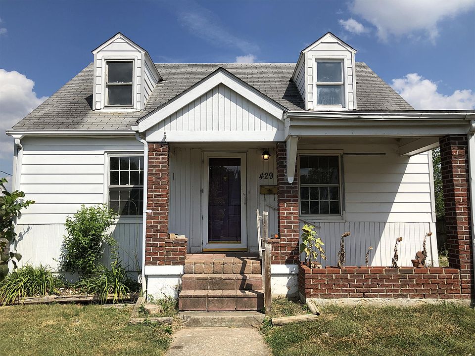 2nd image of 429 Emerson Dr