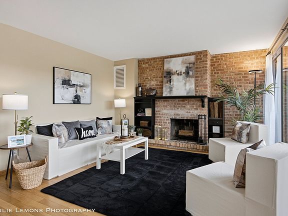 5th image of 5509 E Lake Dr APT C