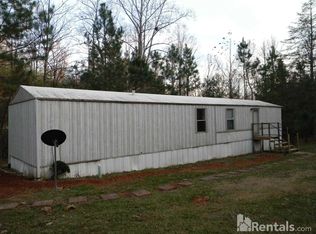 303C Lions Park Rd, Marietta, SC 29661