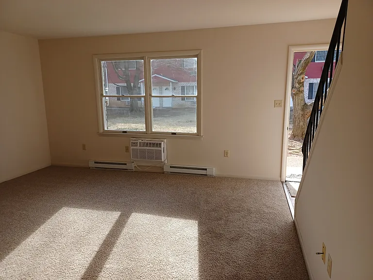 225 W Coover St #8 — Photo 4