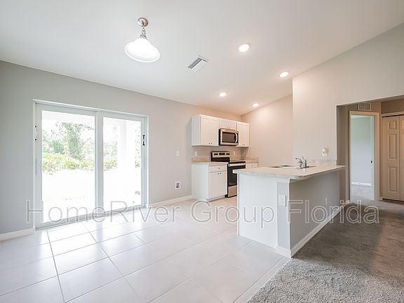 4th image of 6011 Pat Ave N