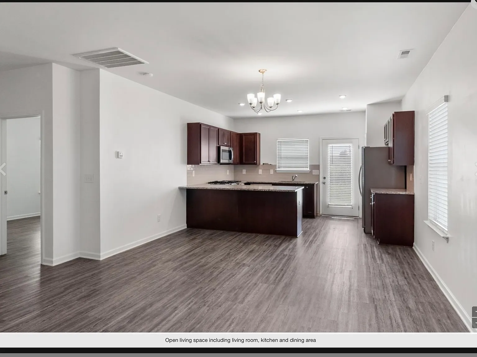 3 bed, 1308 sqft, $2,000 — Photo 4