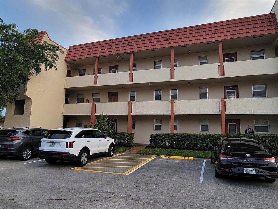 1st image of 2750 W Sunrise Lakes Drive #101