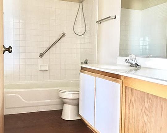 3rd image of 2736 Cedar Glade Dr