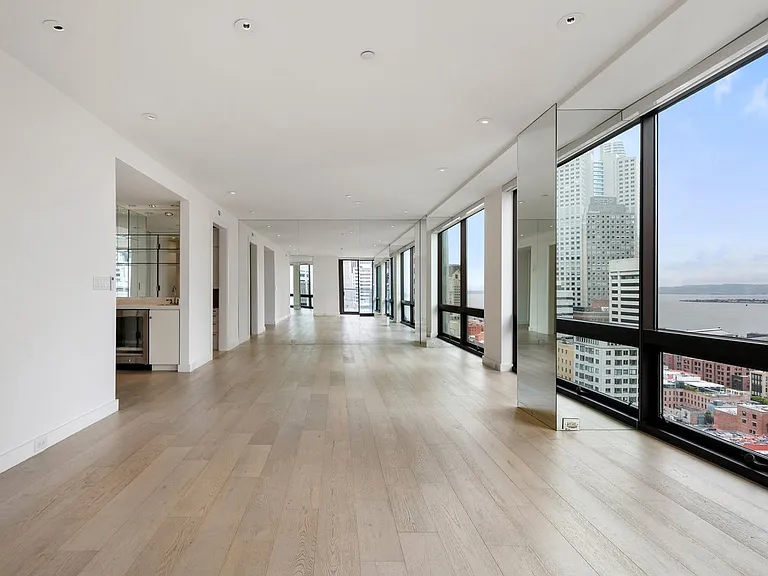 611 Washington St #2305 — Photo 15
