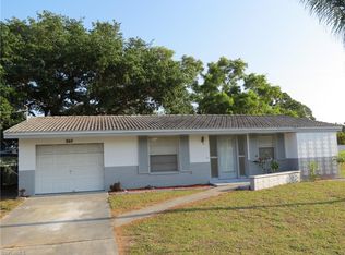 240 Glenmont Dr E, North Fort Myers, FL 33917