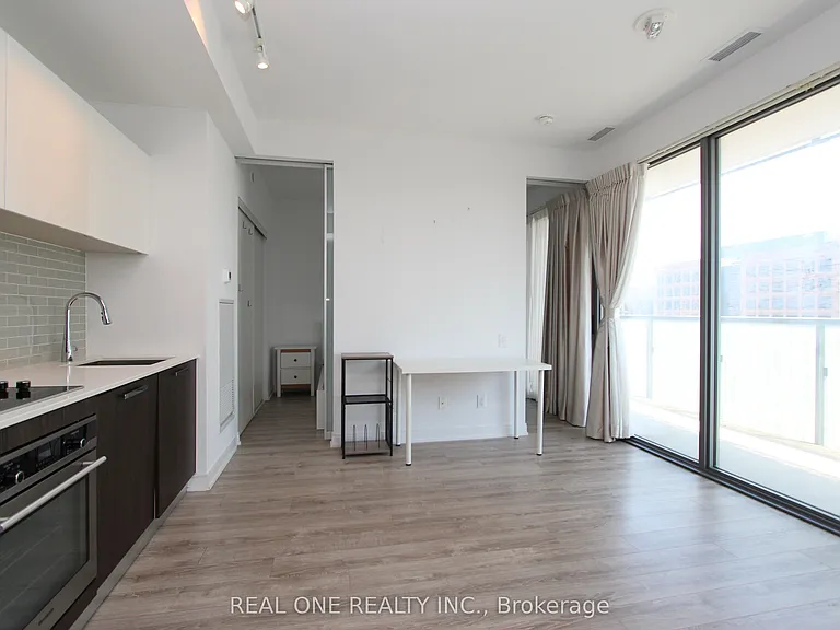 50 Charles St E #1801 — Photo 2