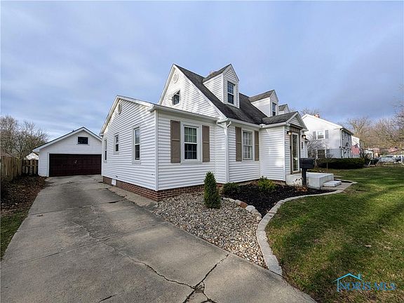 4th image of 509 Oakwood Ave