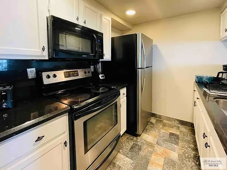 117B Mesquite St — Photo 12