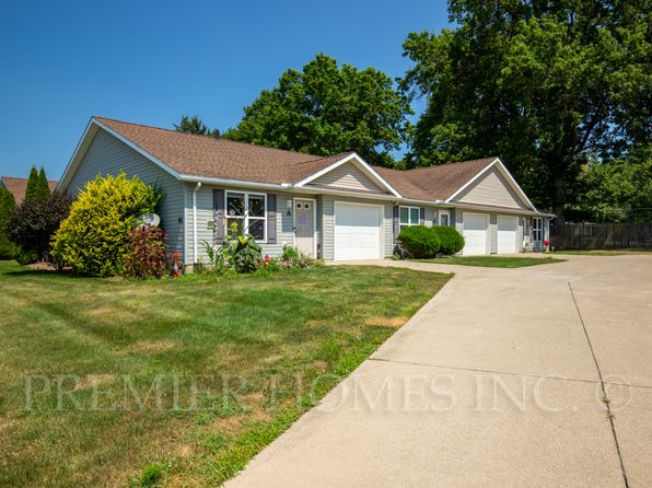 92 Meadow Wood Dr #C