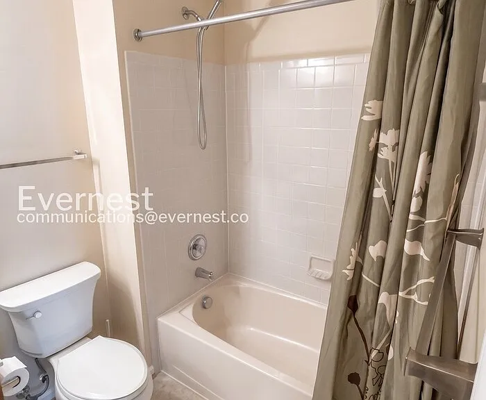8348 Middle Ruddings Dr — Photo 30