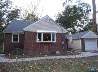 151 River Ln, New Milford, NJ 07646