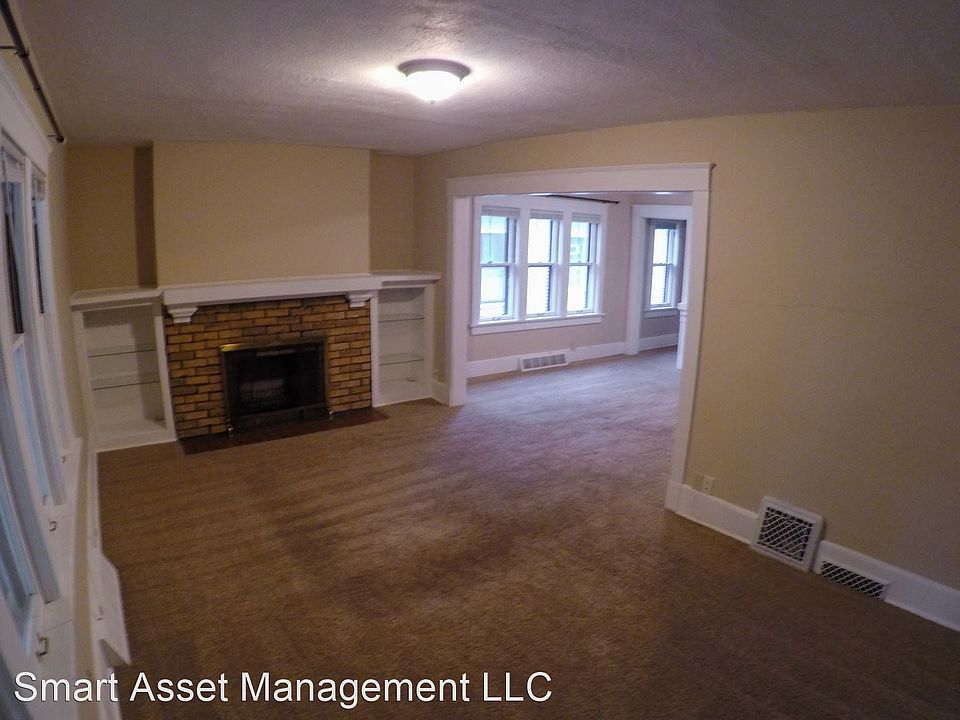 6517 Milwaukee Ave duplex 6517 Milwaukee Ave Wauwatosa WI Zillow