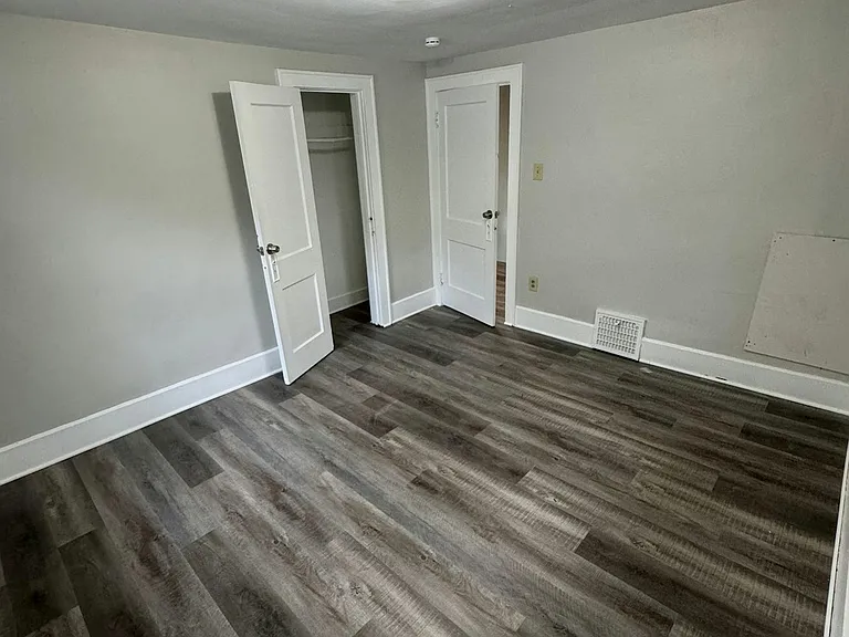 623 Storer Ave — Photo 7