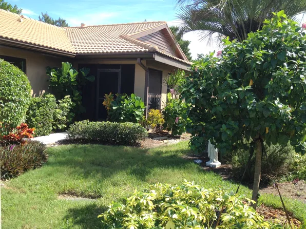 7177 Wood Creek Dr, Sarasota, FL 34231