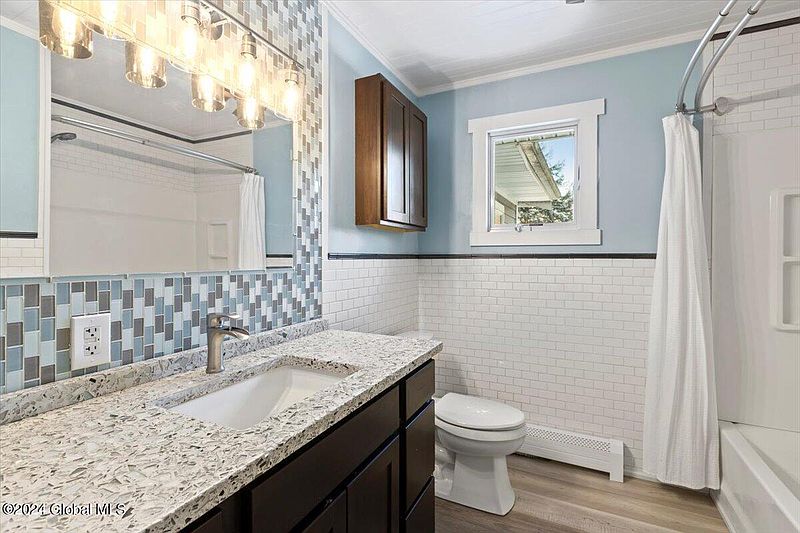 3rd image of 51 Westside Drive
